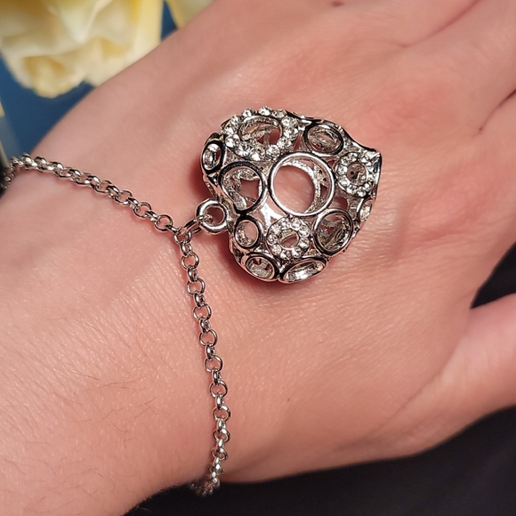 🎉HP🎉NWT HEART BRACELET - Picture 7 of 8